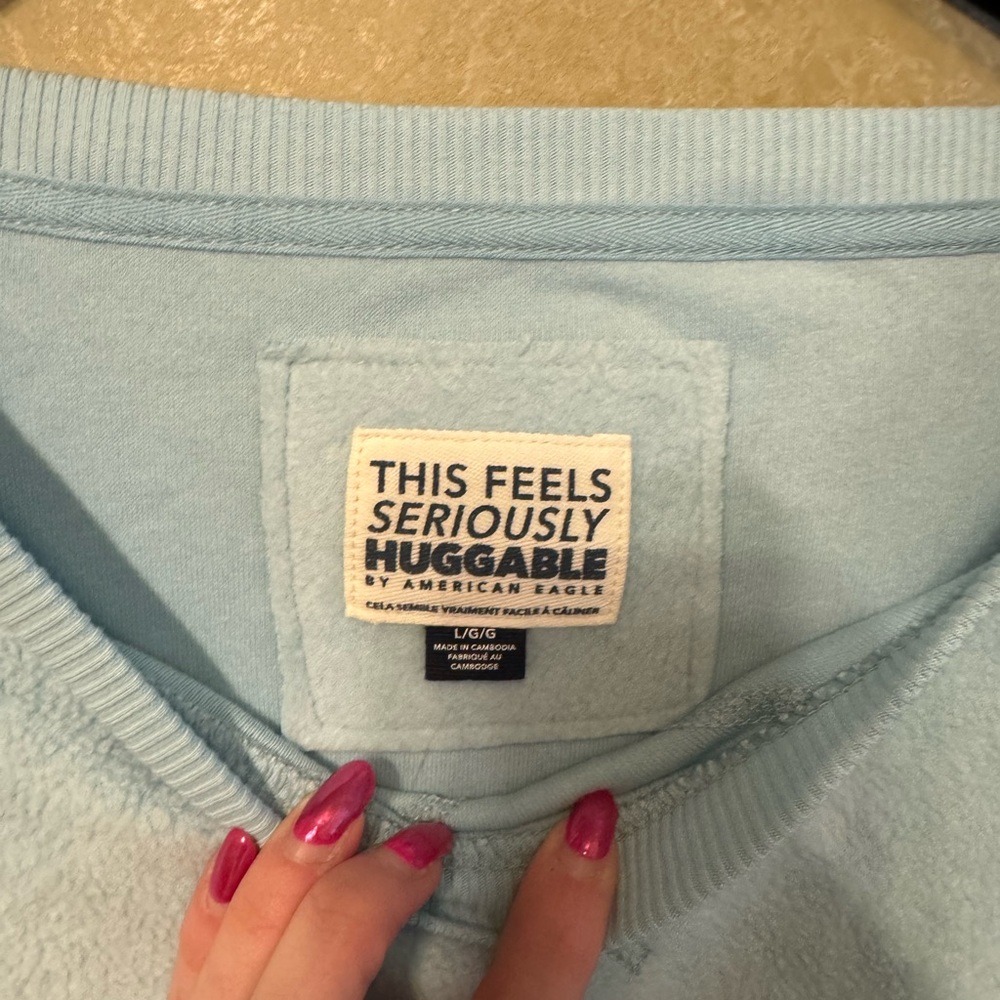 American Eagle this feels seriously huggable inside out sweatshirt women’s large